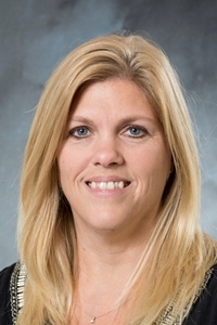 Nancy Landhuis '87
