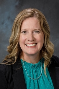 Mary Beth Breen '04