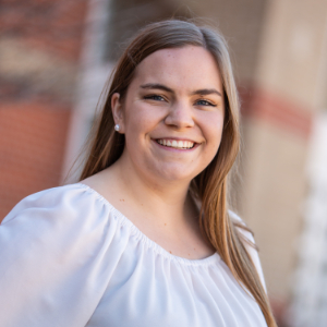 Michaela(Van Riesen) Aulner