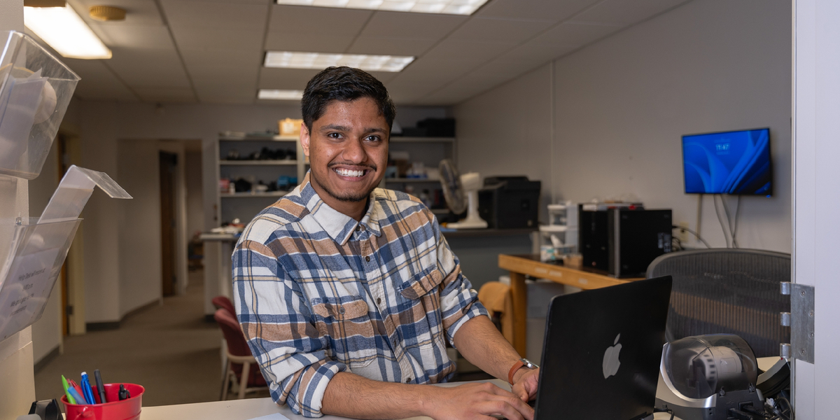 <div class='profile-name'>Arjun Sharma</div>