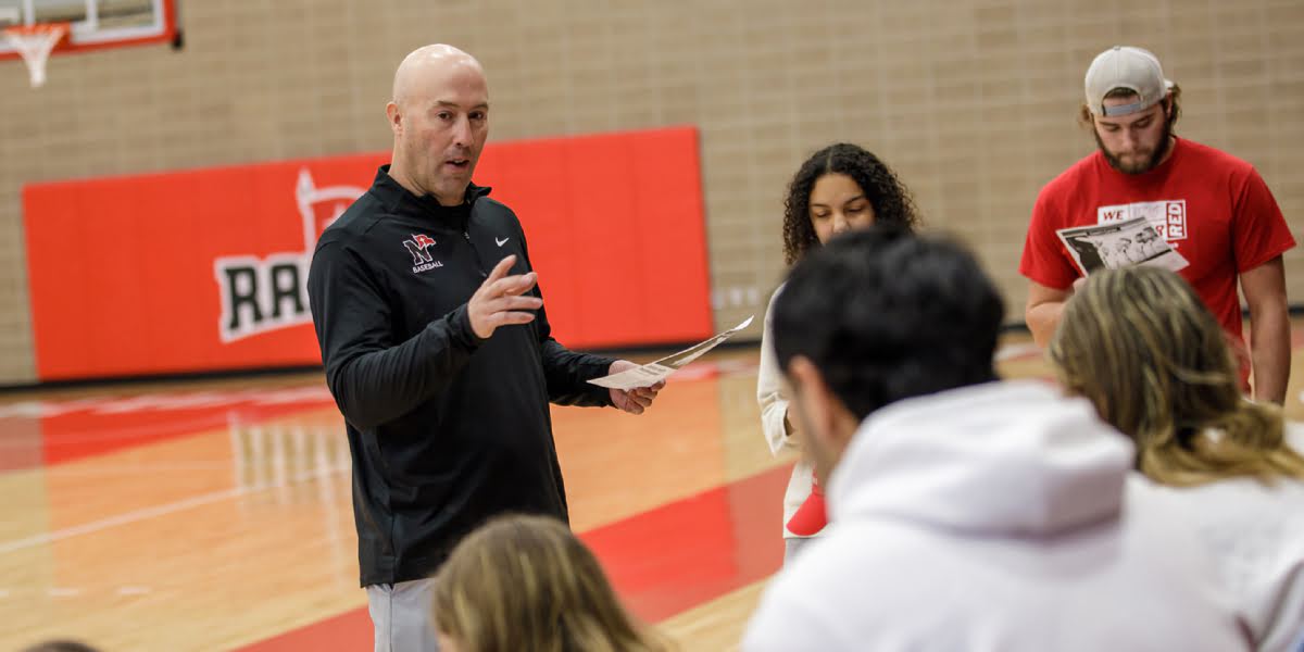 <div class='profile-name'>Dr. Jeff Schouten</div>