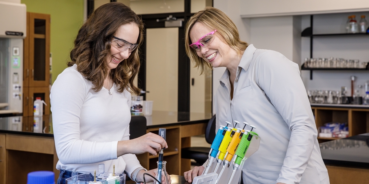 <div class='profile-name'>Dr. Karissa Carlson</div>