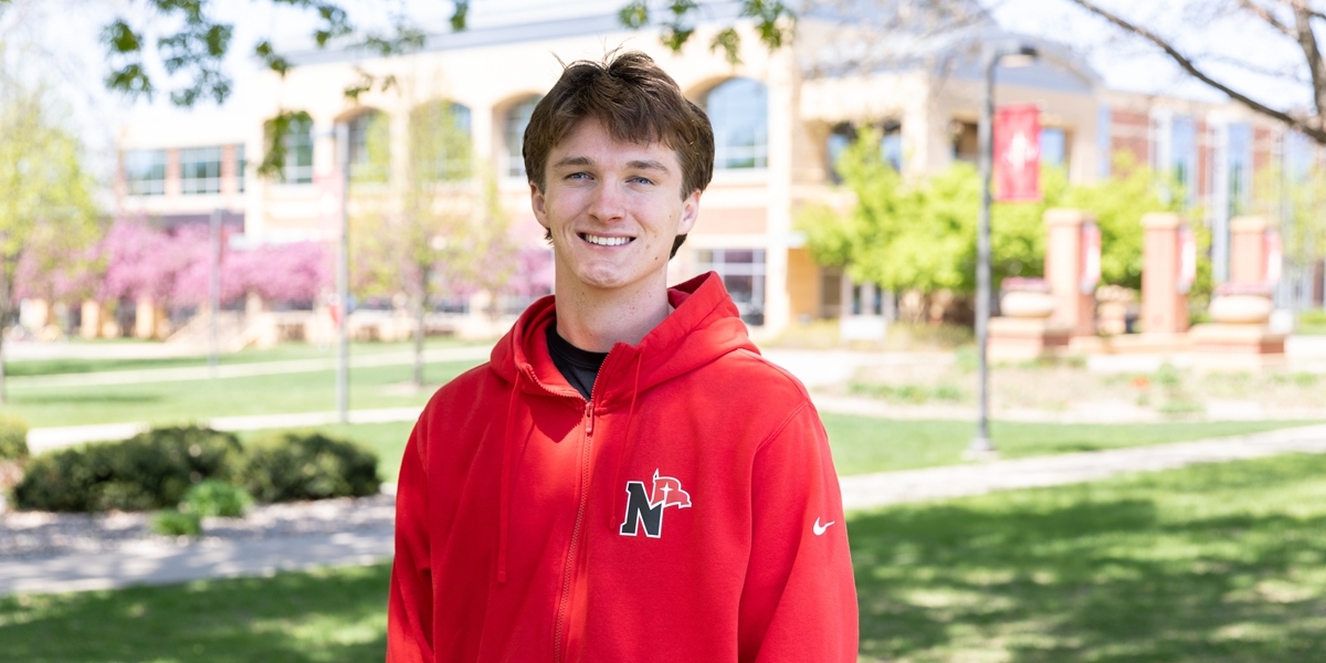 <div class='profile-name'>Luke Korver</div>