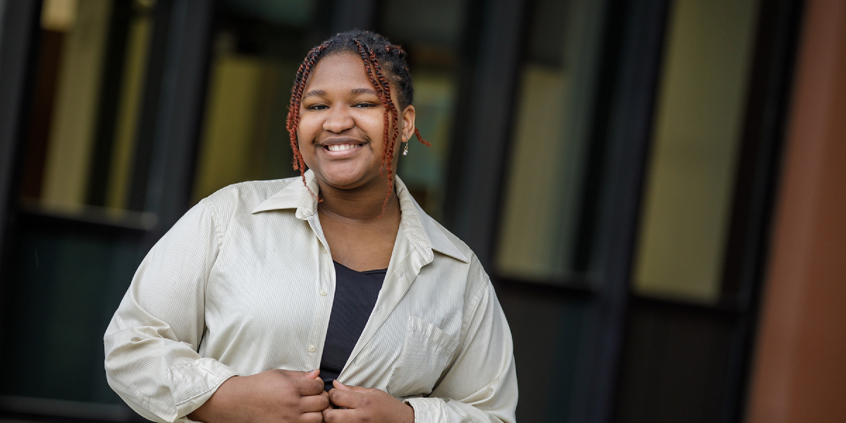 <div class='profile-name'>Princess Bola-Lawal</div>