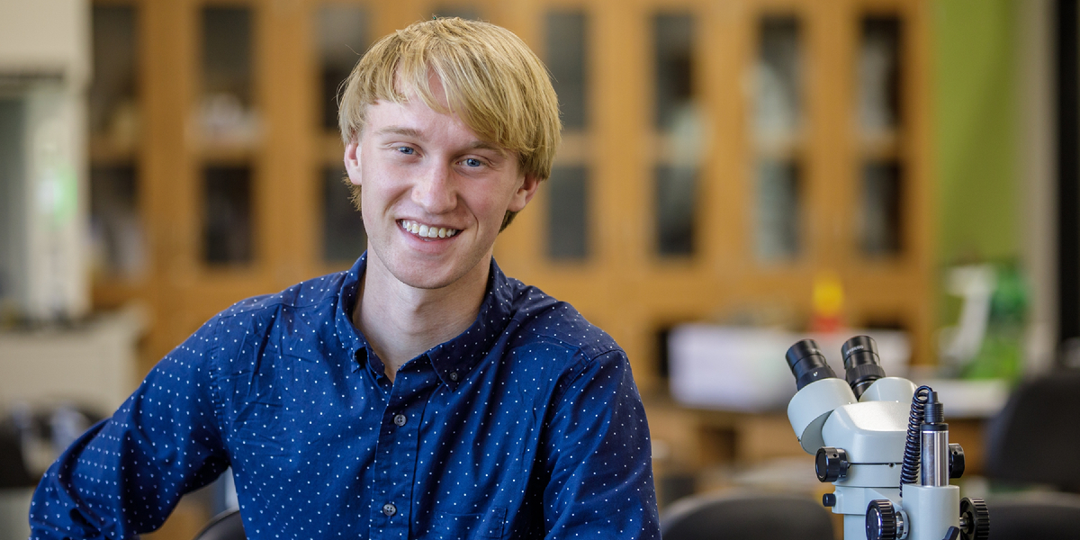 <div class='profile-name'>Tark Griebel</div>