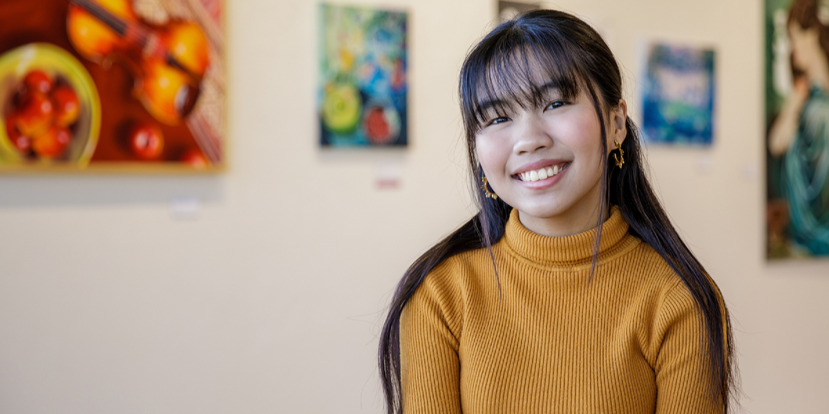 <div class='profile-name'>Thea Angelee Davis</div>